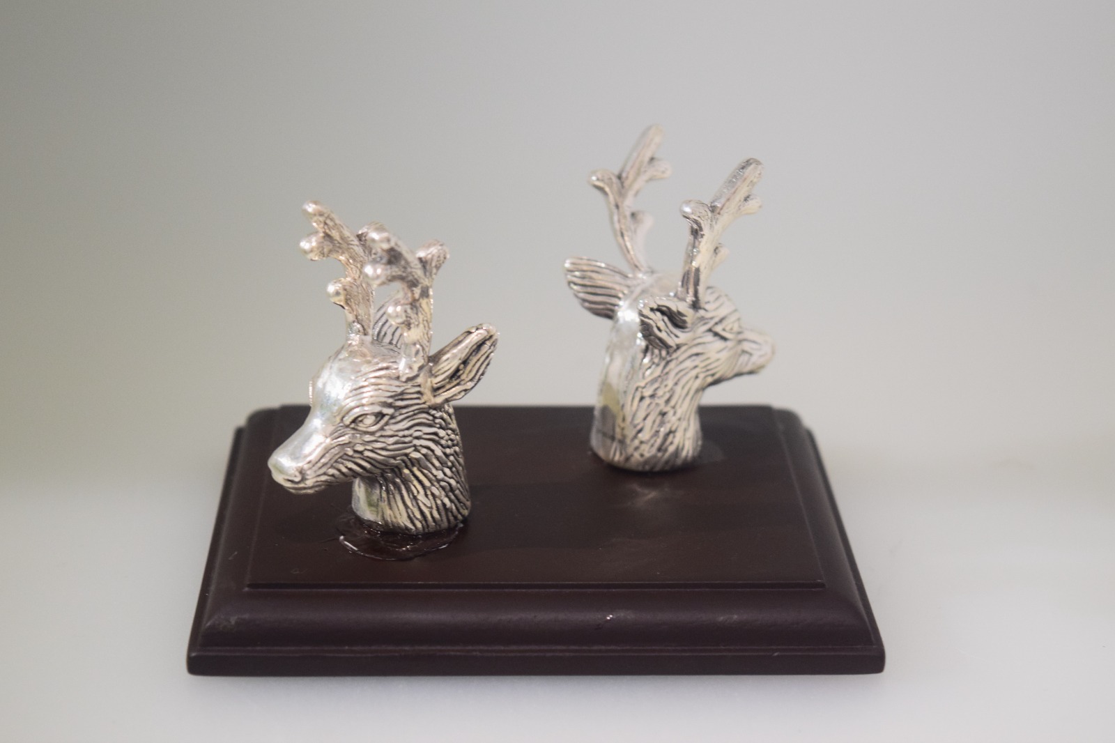 Suraj Bhan Jewellery Hub - Elegant Deer Silver Card Holder
